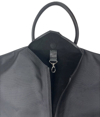 Чохол для одягу з текстилю та натуральної шкіри Karya 33-45 чорного кольору, Чорний