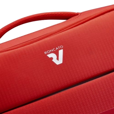 Ультралёгкий чемодан из текстиля на 2-х колесах Roncato Lite Plus 414723 красный (малый)
