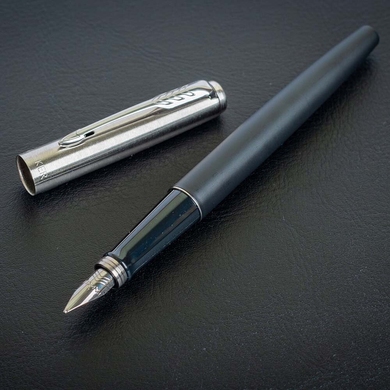 Пір'яна ручка Parker Jotter 17 Bond Street Black CT FP M 16 212 Чорний