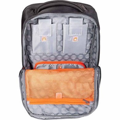 Рюкзак повсякденний з відділенням для ноутбука до 17" Carlton Hampshire BPHAM1BLK чорний