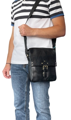 Чоловіча сумка Tony Bellucci із натуральної телячої шкіри 5130-1 чорного кольору