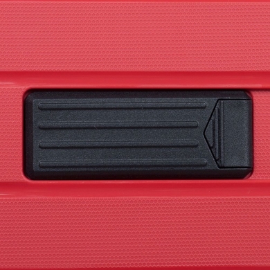 Чемодан CONWOOD из полипропилена на 4-х колесах PPT002-65 (средний), Красный
