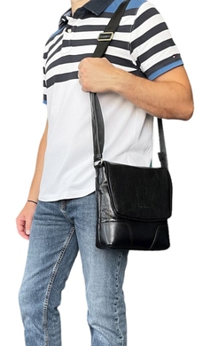 Мужская сумка с клапаном Tony Bellucci из натуральной кожи TB5044-893 черного цвета
