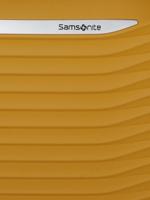 Чемодан из полипропилена на 4-х колесах Samsonite Upscape KJ1*002 Yellow (средний)