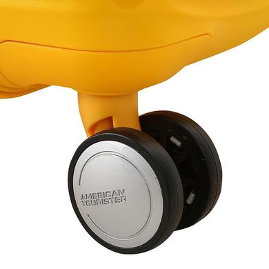 Чемодан American Tourister Soundbox из полипропилена на 4-х колесах 32G*001 Golden Yellow (малый)