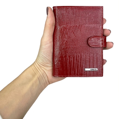 Кожаная обложка Karya на автодокументы и паспорт KR443-074 красного цвета, Красный
