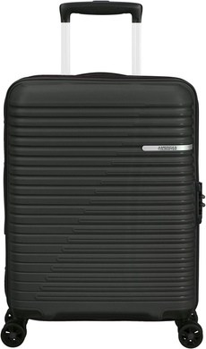 Чемодан American Tourister Liftoff из полипропилена на 4-х колесах ME5*913;09 Black (малый)