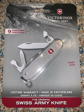 Складаний ніж у блістері Victorinox Walker 0.2313.B1 (Червоний)