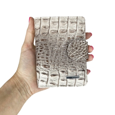 Жіночий гаманець з натуральної шкіри з лаком Karya 2015-526-2 беж з коричневим