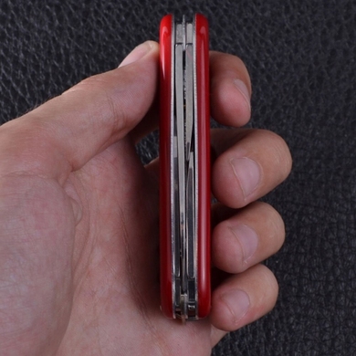 Складаний ніж у блістері Victorinox Sportsman 0.3803.B1 (Червоний)
