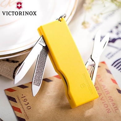 Складаний ніж-брелок мініатюрний Victorinox Tomo 0.6201.A8 (Жовтий)